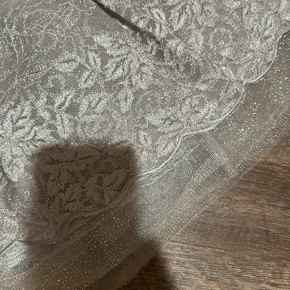 Silver dress - Picture 5 of 7